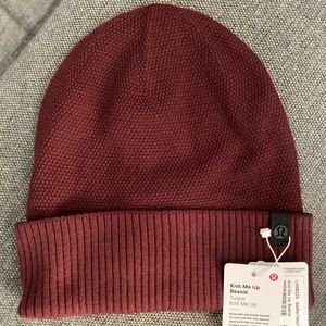 New! Lululemon Knit Me Up Reversible Beanie